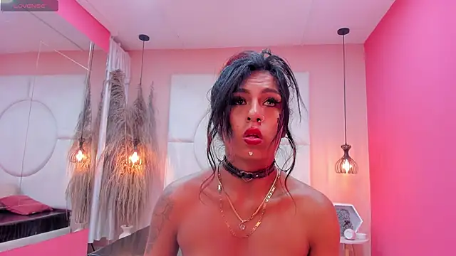 SilvanaCapelli online show from 02.17.25