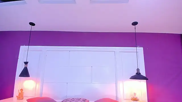 SilvanaCapelli online show from 02.21.25