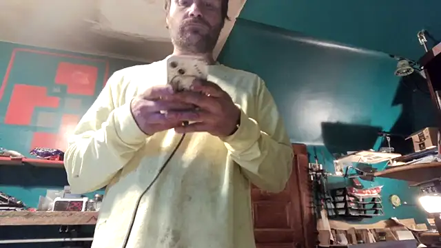 charactrzero online show from 11.10.25