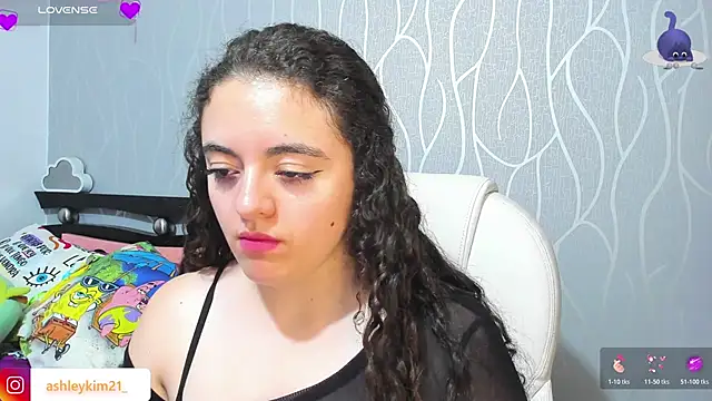 Snapshot of AshleyKim_ chatting on 01.18.26 AshleyKim online show from 01.18.26