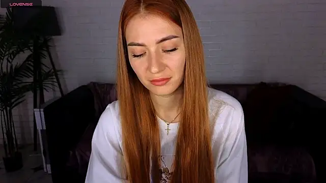 Adelyna Bird online show from 12.06.24