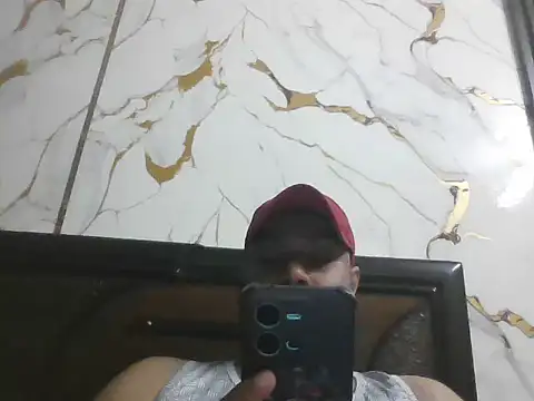 Snapshot of Indersaini148 chatting on 07.21.26 Indersaini148 online show from 07.21.26