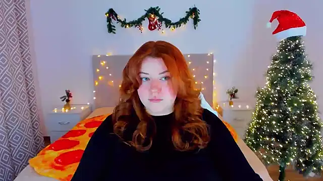 Snapshot of PolinaSalvatore chatting on 12.24.24 PolinaSalvatore online show from 12.24.24