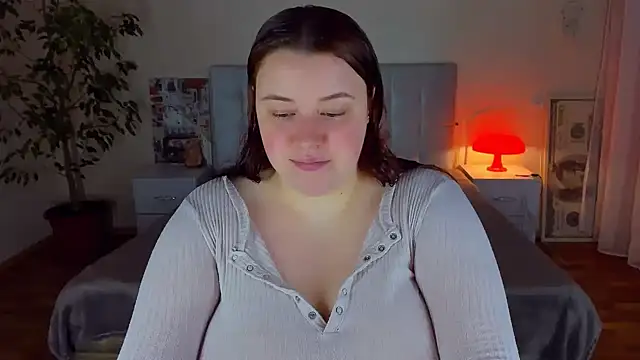 PolinaSalvatore online show from 06.14.26
