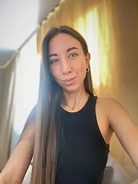 Snapshot of EvaCatt chatting on 01.23.25 EvaCatt online show from 01.23.25