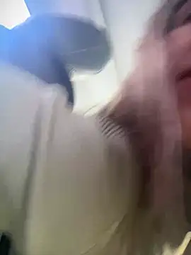 Snapshot of EvaCatt chatting on 03.14.25 EvaCatt online show from 03.14.25