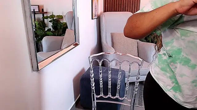 Snapshot of Kenya--Buhle chatting on 02.18.25 Kenya--Buhle online show from 02.18.25