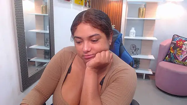 Snapshot of Kenya--Buhle chatting on 09.26.25 Kenya--Buhle online show from 09.26.25