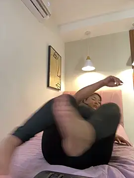 Kenya--Buhle online show from 11.19.25