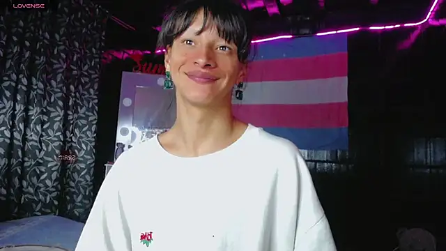 Summer XO online show from 03.13.25