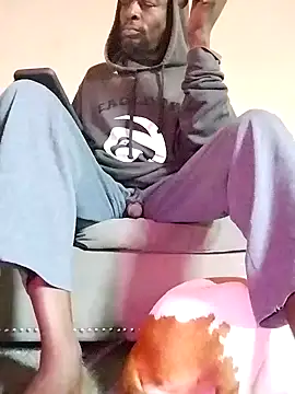 Snapshot of Daddy_hook chatting on 12.09.24 Daddy hook online show from 12.09.24