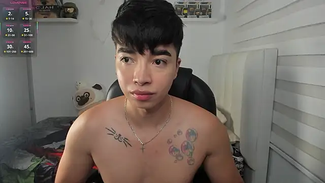 Snapshot of santy7v7 chatting on 02.18.26 santy7v7 online show from 02.18.26