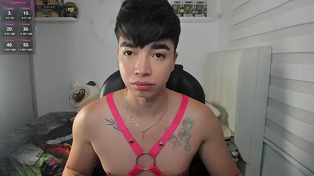 Snapshot of santy7v7 chatting on 02.21.26 santy7v7 online show from 02.21.26