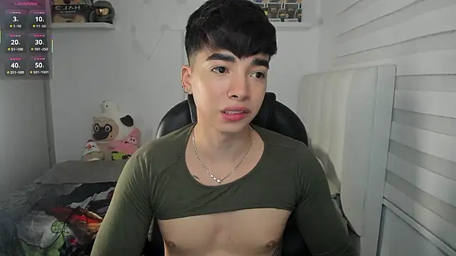 Snapshot of santy7v7 chatting on 02.27.26 santy7v7 online show from 02.27.26