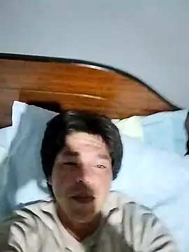 Snapshot of 12pf chatting on 02.02.26 12pf online show from 02.02.26