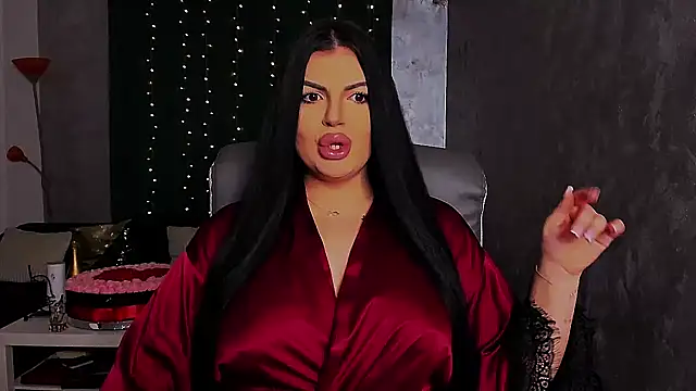 Snapshot of XoniaGraceful chatting on 02.06.25 XoniaGraceful online show from 02.06.25