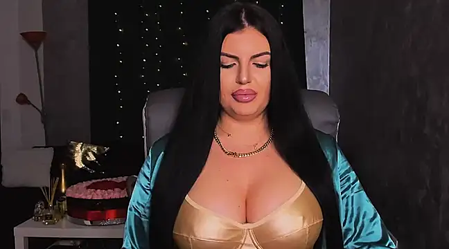 Snapshot of XoniaGraceful chatting on 03.22.25 XoniaGraceful online show from 03.22.25