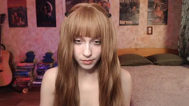 Snapshot of Friendly_Ellie chatting on 01.08.26 Friendly Ellie online show from 01.08.26