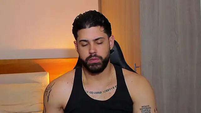 Justyn Torres online show from 02.26.25