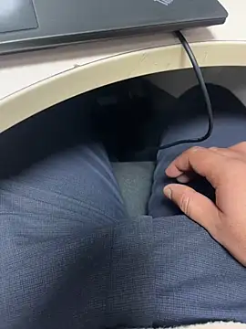 Bareilly Boy1 online show from 12.17.25