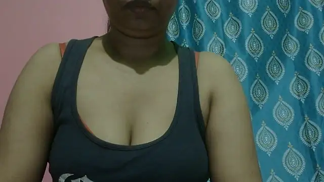 Snapshot of AVNI09- chatting on 07.22.26 AVNI09- online show from 07.22.26