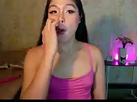 Snapshot of OdessaBODY chatting on 12.02.25 OdessaBODY online show from 12.02.25