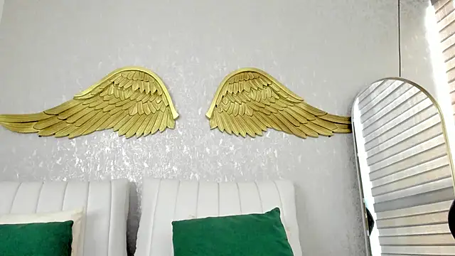 EmmaFerrary online show from 07.05.26
