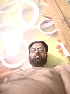 Snapshot of Armankhan30 chatting on 10.09.25 Armankhan30 online show from 10.09.25