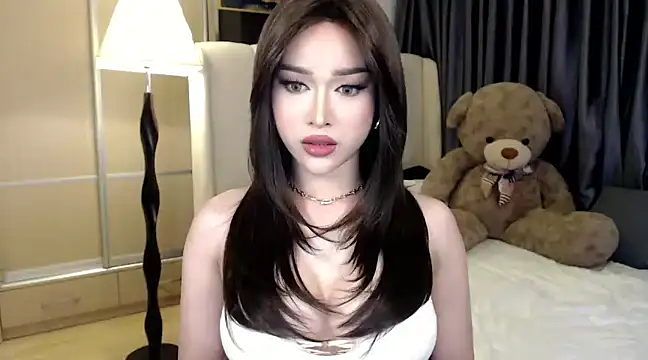 Snapshot of KeenMazikeen69 chatting on 01.11.25 KeenMazikeen69 online show from 01.11.25