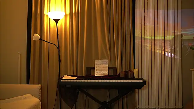 Your Nicolett online show from 04.21.26