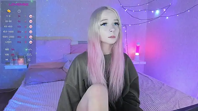 Snapshot of Misty_Shadow chatting on 12.02.24 Misty Shadow online show from 12.02.24