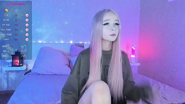 Snapshot of Misty_Shadow chatting on 01.25.25 Misty Shadow online show from 01.25.25