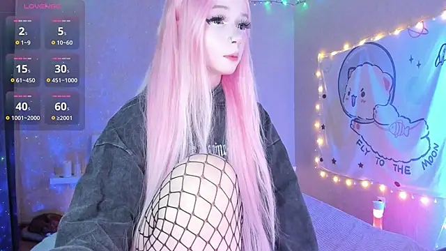 Snapshot of Misty_Shadow chatting on 11.17.25 Misty Shadow online show from 11.17.25