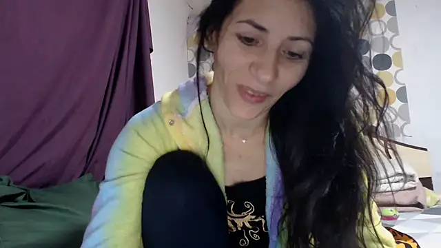 Snapshot of sexyevalove chatting on 11.16.25 sexyevalove online show from 11.16.25