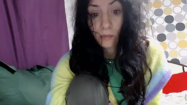 Snapshot of sexyevalove chatting on 12.18.25 sexyevalove online show from 12.18.25