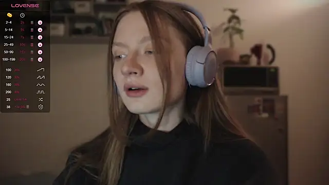 mollytuck online show from 12.15.24