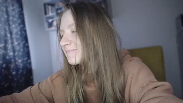 mollytuck online show from 01.12.25