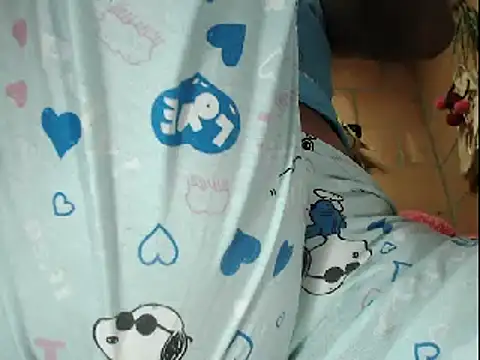 Snapshot of Camilalatin69 chatting on 11.29.25 Camilalatin69 online show from 11.29.25