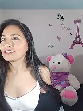 Snapshot of hanna_girl21 chatting on 06.21.26 hanna girl21 online show from 06.21.26