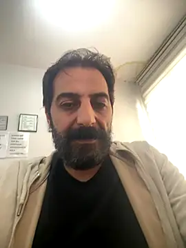 Snapshot of MAHKE12 chatting on 09.23.25 MAHKE12 online show from 09.23.25