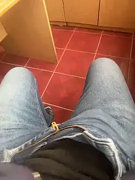 Snapshot of MAHKE12 chatting on 02.06.26 MAHKE12 online show from 02.06.26