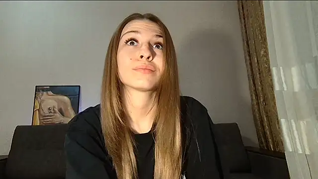 Snapshot of LovelyKatea chatting on 02.08.25 LovelyKatea online show from 02.08.25