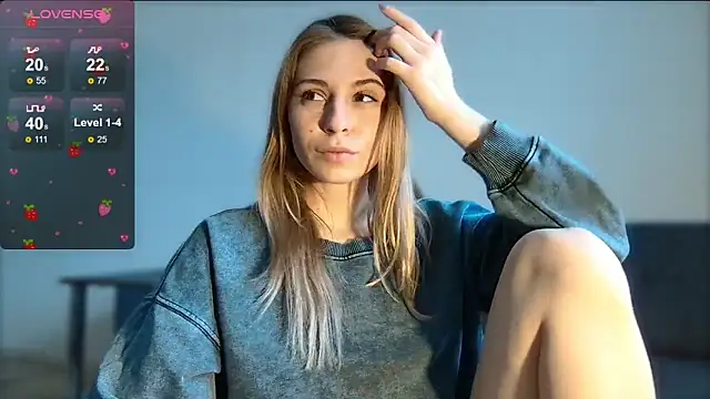 Snapshot of LovelyKatea chatting on 03.21.25 LovelyKatea online show from 03.21.25