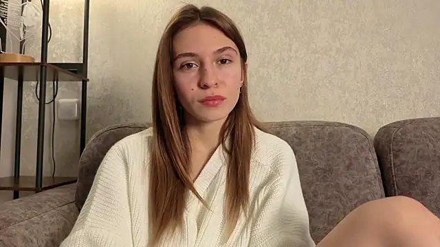 Snapshot of LovelyKatea chatting on 11.27.25 LovelyKatea online show from 11.27.25