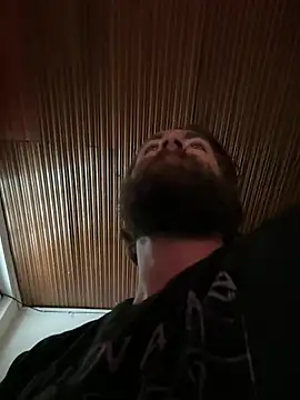 Snapshot of letsgetincider chatting on 03.09.26 letsgetincider online show from 03.09.26