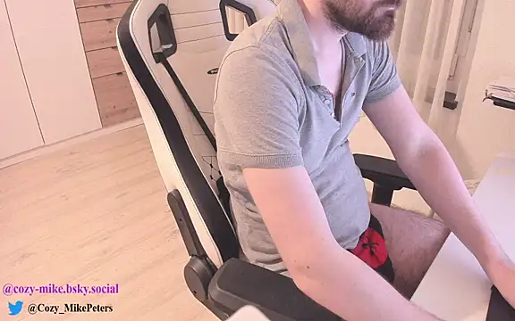 cozy-mike online show from 03.19.25