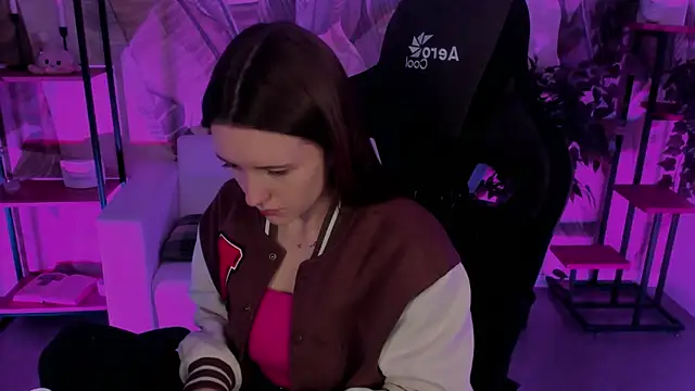 JennyDens online show from 12.21.24