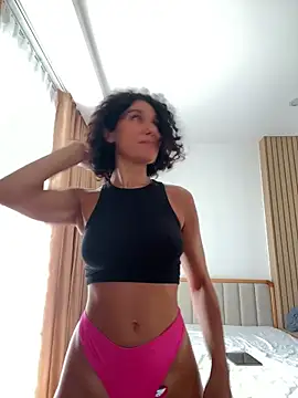  CurlySue  online show from 06.22.26