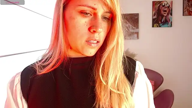 Snapshot of thamarajane chatting on 01.24.25 thamarajane online show from 01.24.25