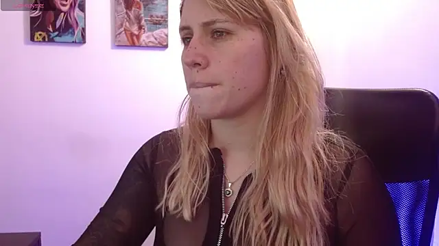 Snapshot of thamarajane chatting on 02.16.25 thamarajane online show from 02.16.25